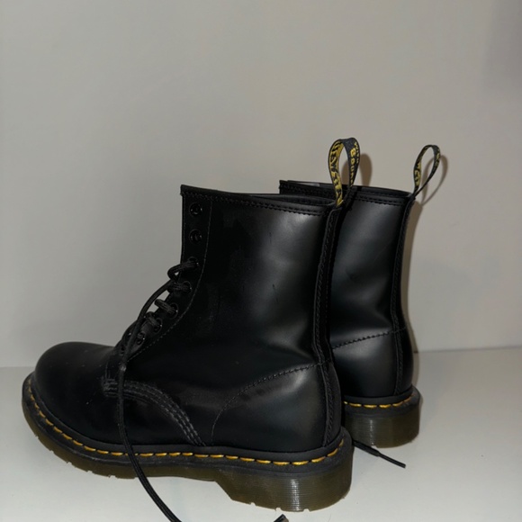 Dr Martens Women's 1460 Slip Resistant Boots - Picture 3 of 7